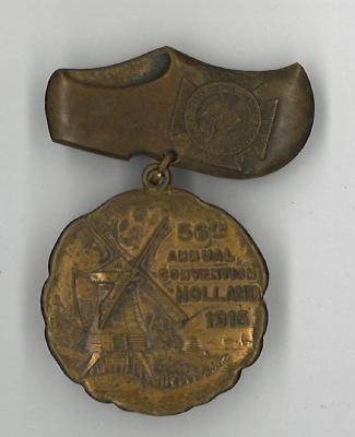Pin, medal
