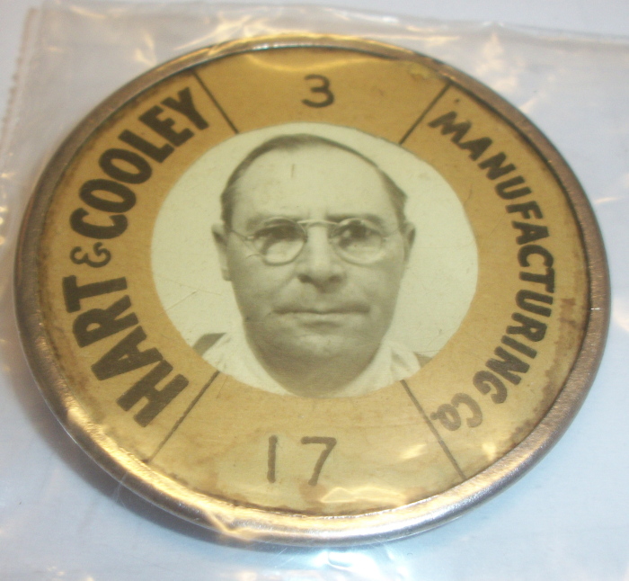 Badge "Hart and Cooley"